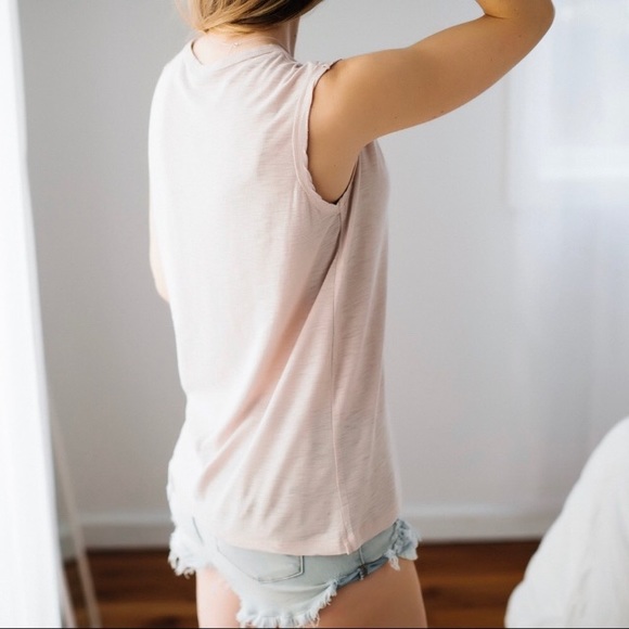 Tank top - Picture 2 of 5